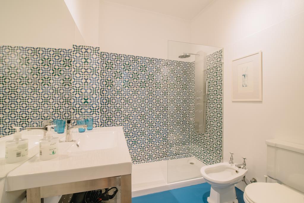 Camoes Deluxe Bairro Alto Apartman Lisboa Kültér fotó
